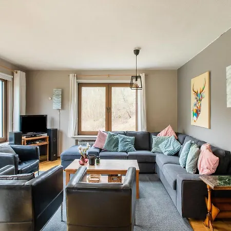 Spacious With Private Terrace 2*