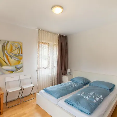 Spacious With Private Terrace Otel Schmallenberg